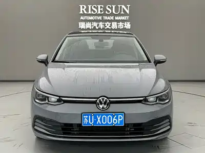 Volkswagen Golf 2023