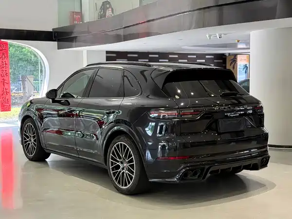 Porsche Cayenne 2019