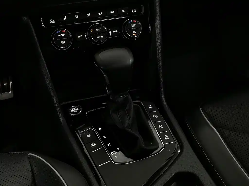 Volkswagen Tiguan L 2021 — фото 13