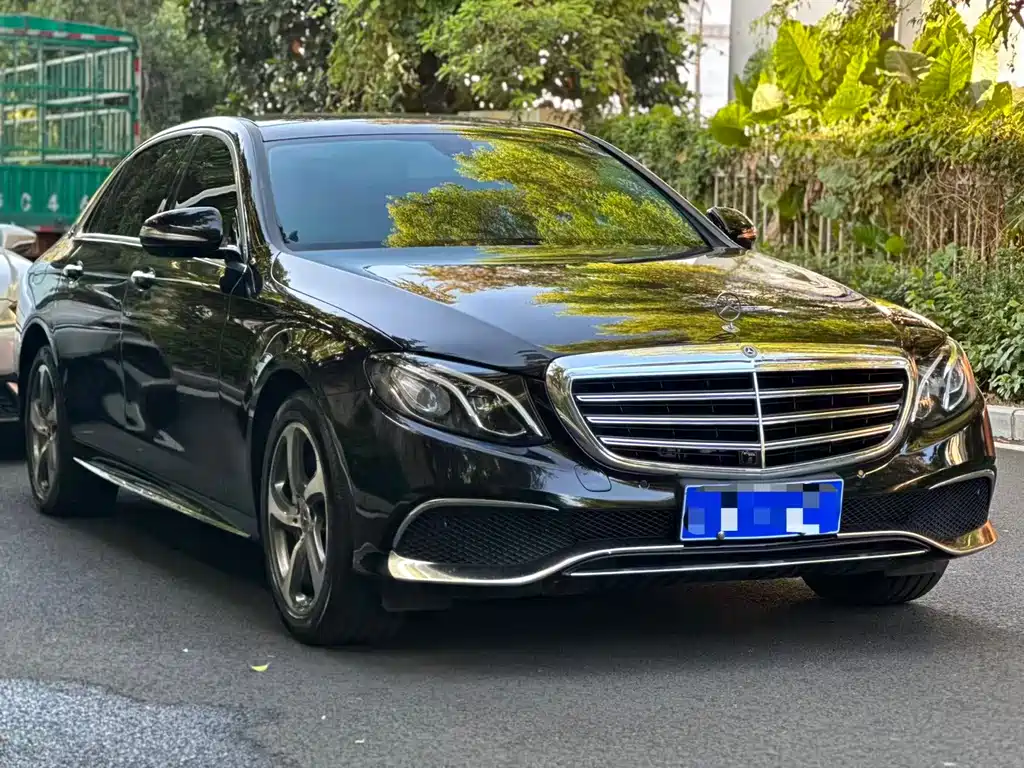 Mercedes-Benz E-Class 2018 — фото 4