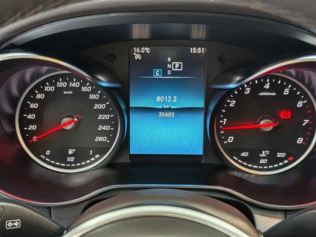 Mercedes-Benz GLC 2020 — фото 12