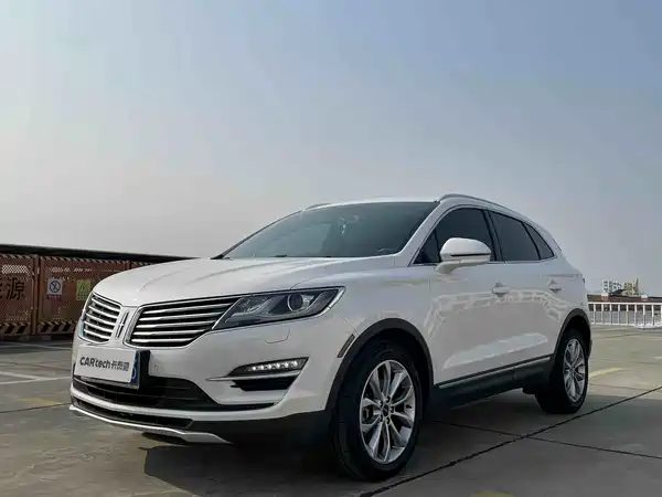 Lincoln MKC 2017