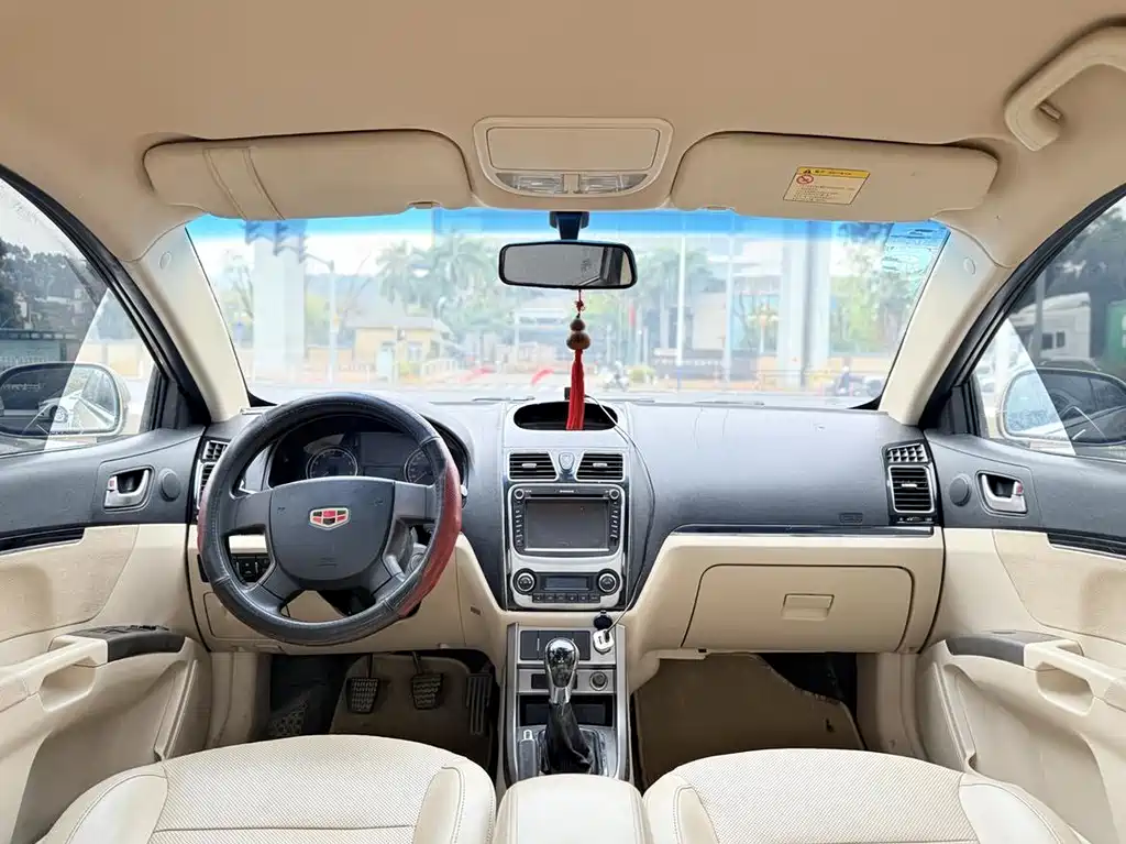 Geely Emgrand Classic 2013 — фото 10