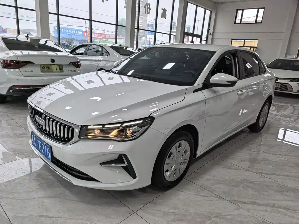 Geely Emgrand 2026