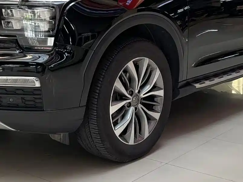 GAC Motor Trumpchi GS8 2017 — фото 12