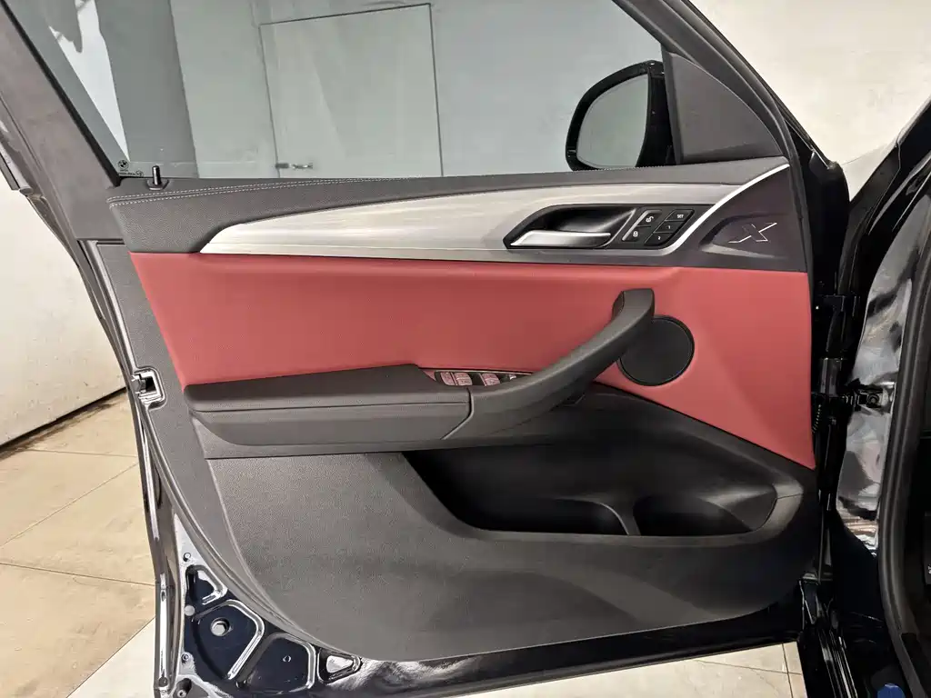BMW X4 2023 — фото 10