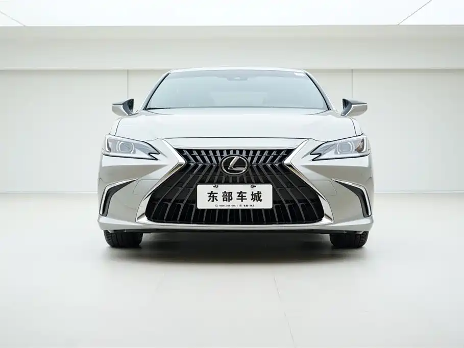 Lexus ES 2023 — фото 2
