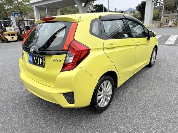 Honda Fit 2016