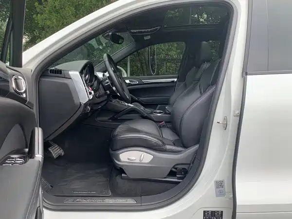 Porsche Cayenne 2017