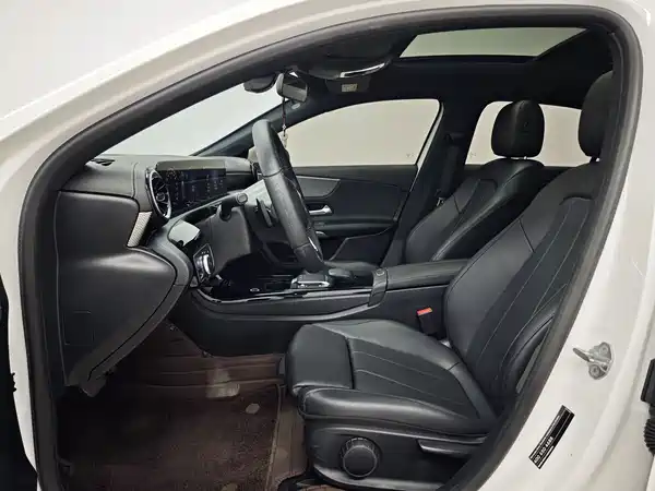 Mercedes-Benz A-Class 2023