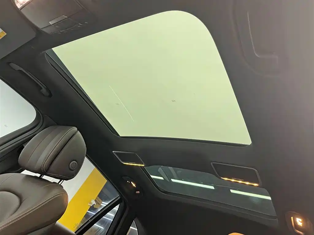 Mercedes-Benz GLC 2023 — фото 17