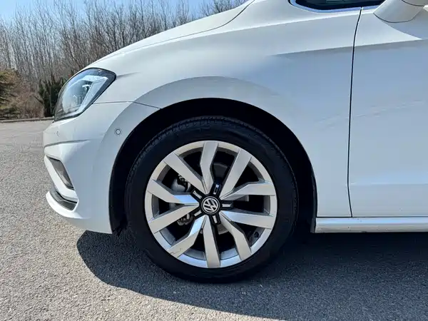 Volkswagen Golf Jialu 2019