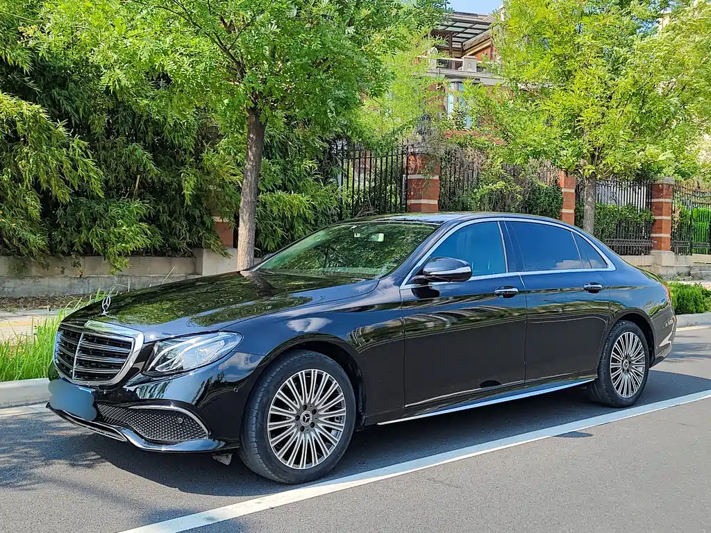 Mercedes-Benz E-Class 2018