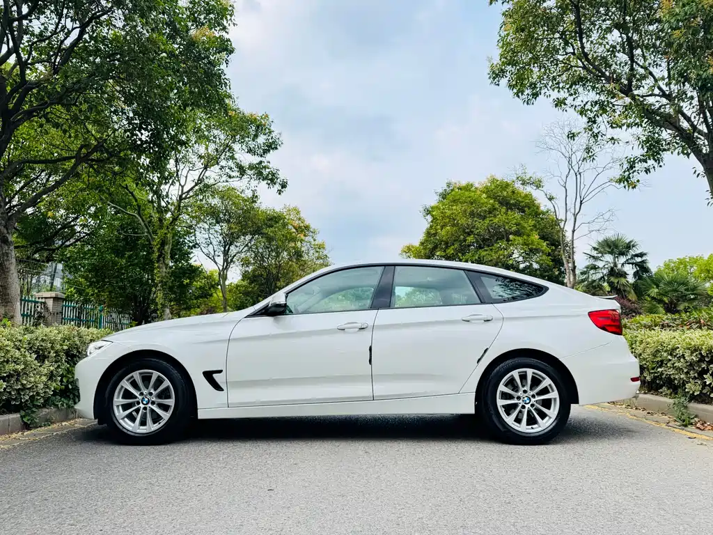 BMW 3 Series GT 2016 — фото 4