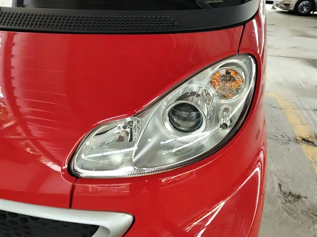 smart Fortwo 2014 — фото 24