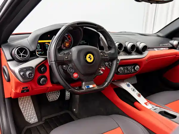 Ferrari F12berlinetta 2013
