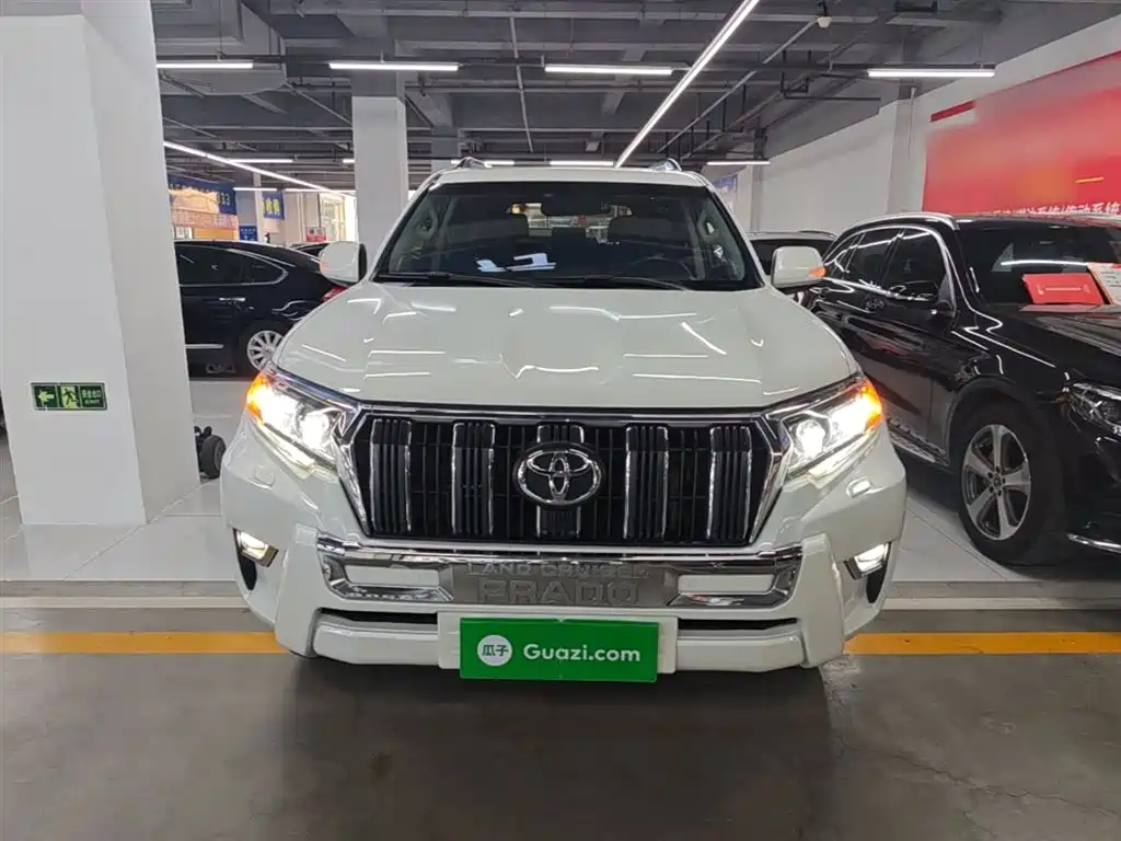 Toyota Prado 2018 — фото 3