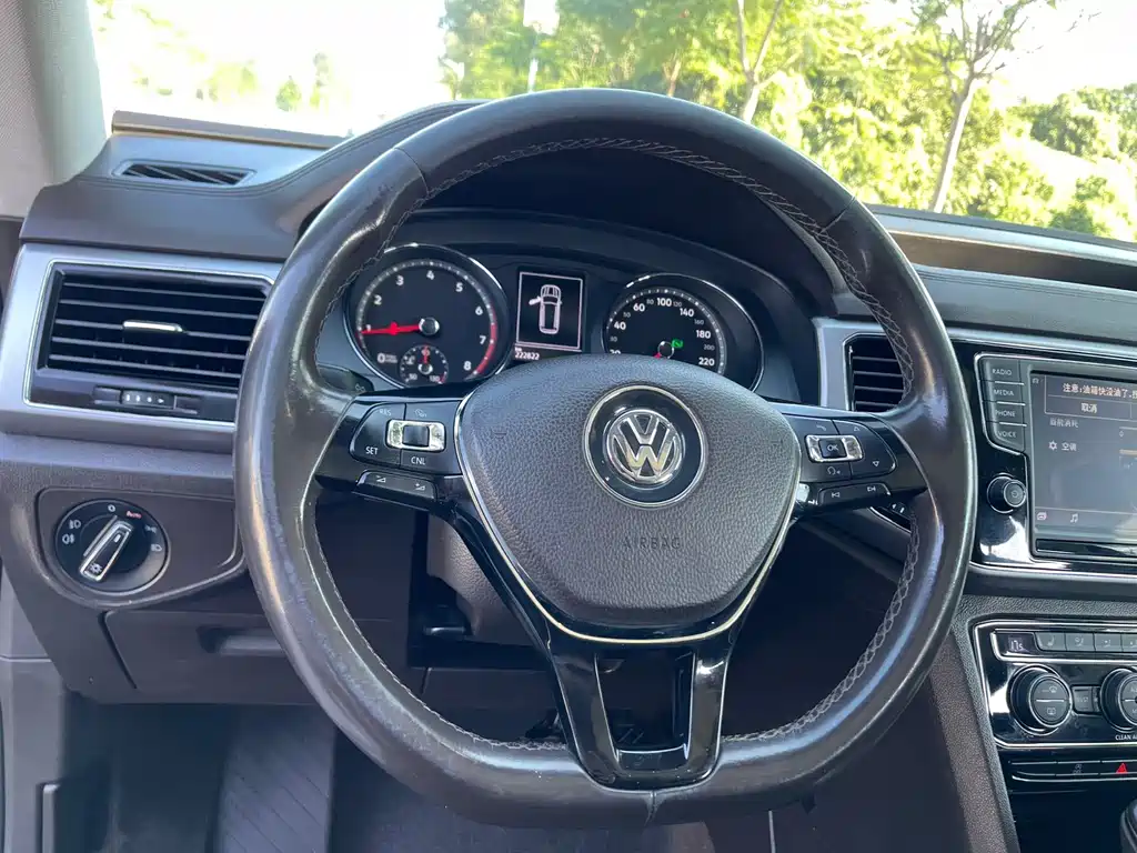 Volkswagen Teramont 2018 — фото 21