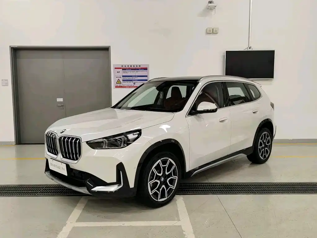 BMW X1 2025