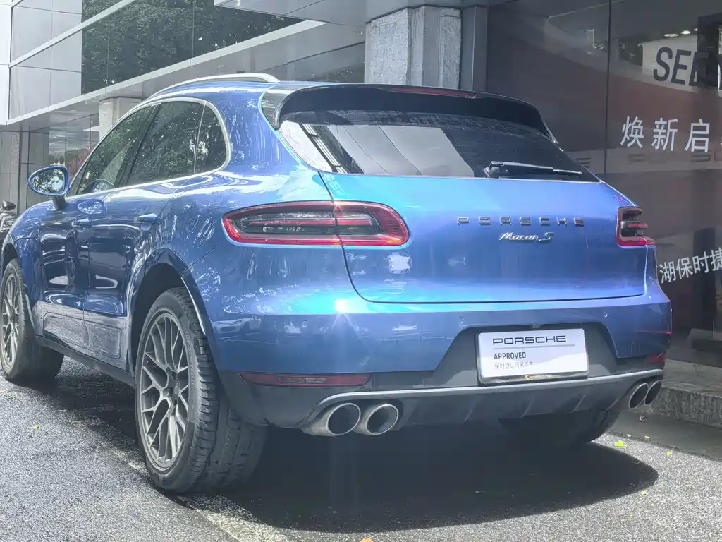 Porsche Macan 2016