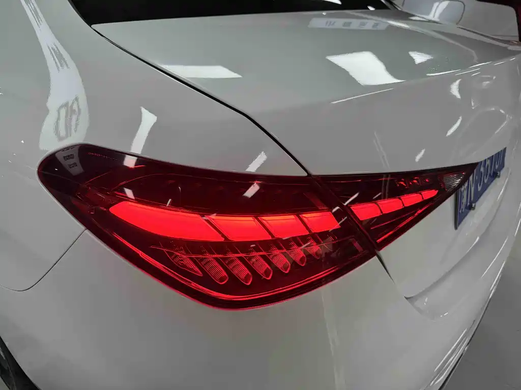 Mercedes-Benz C-Class 2022 — фото 12