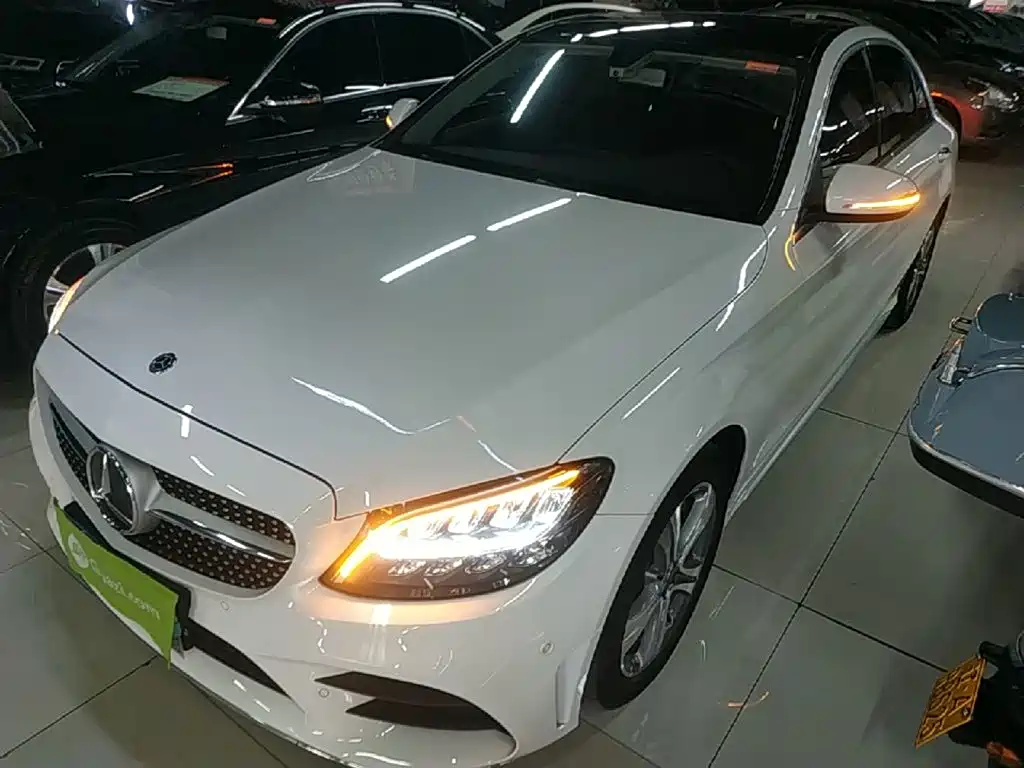 Mercedes-Benz C-Class 2020 — фото 2