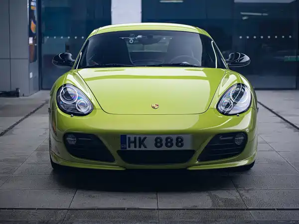 Porsche Cayman 2011