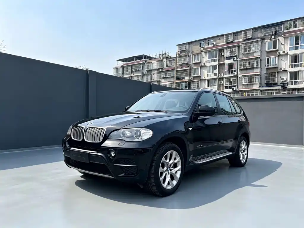 BMW X5 2011