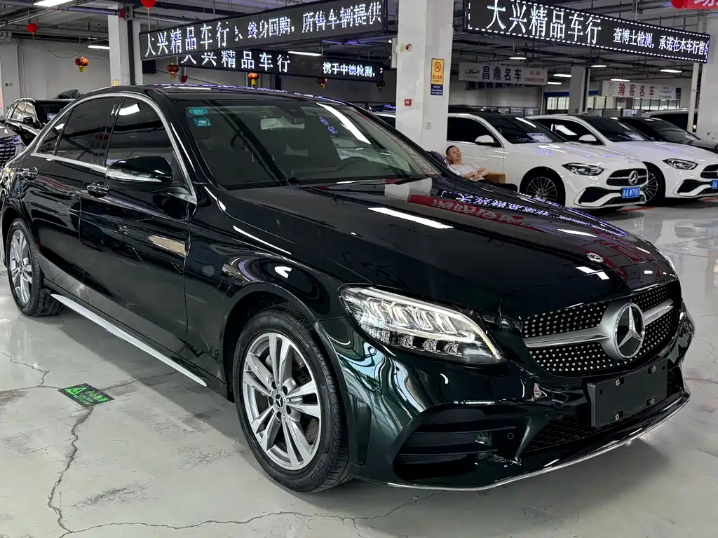 Mercedes-Benz C-Class 2020 — фото 3