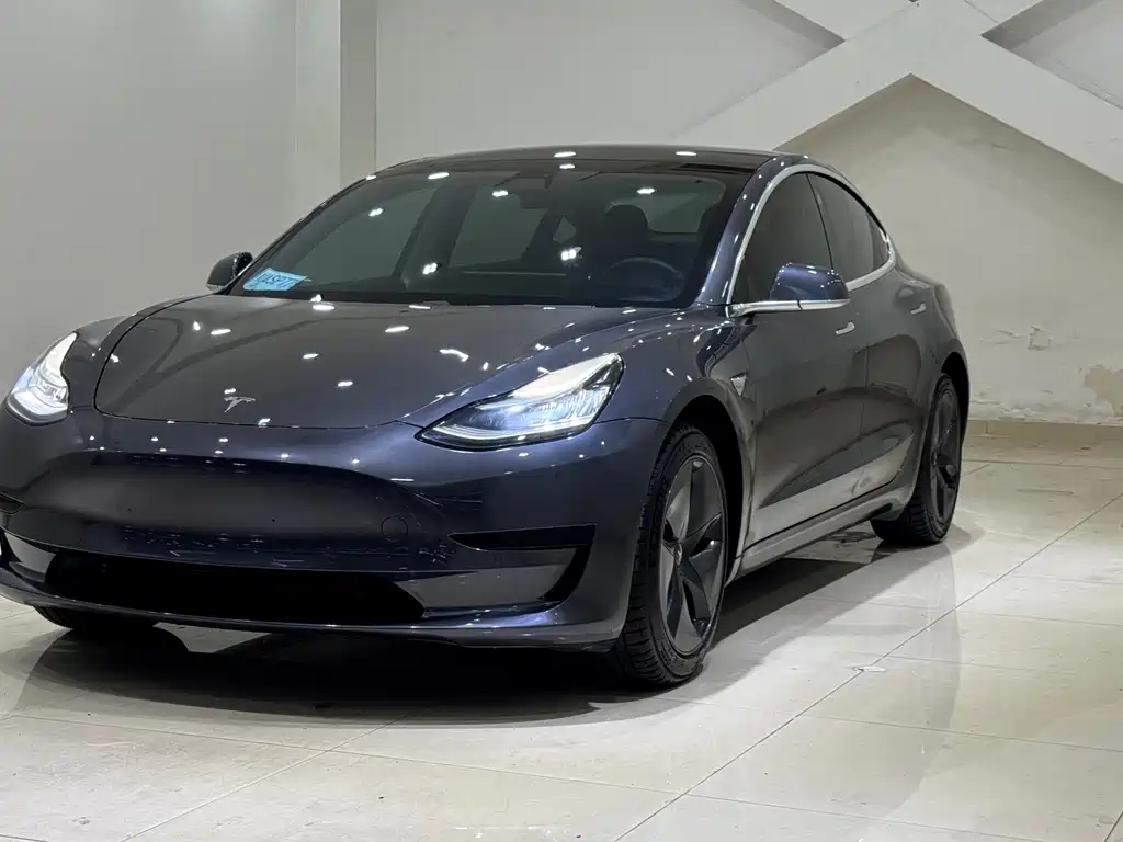 Tesla Model 3 2020 — фото 1