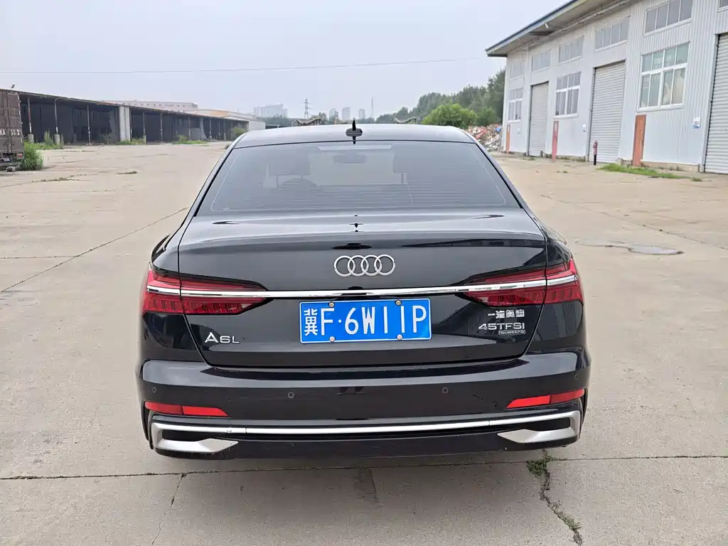 Audi A6L 2023