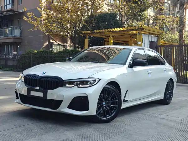 BMW 3 Series 2021