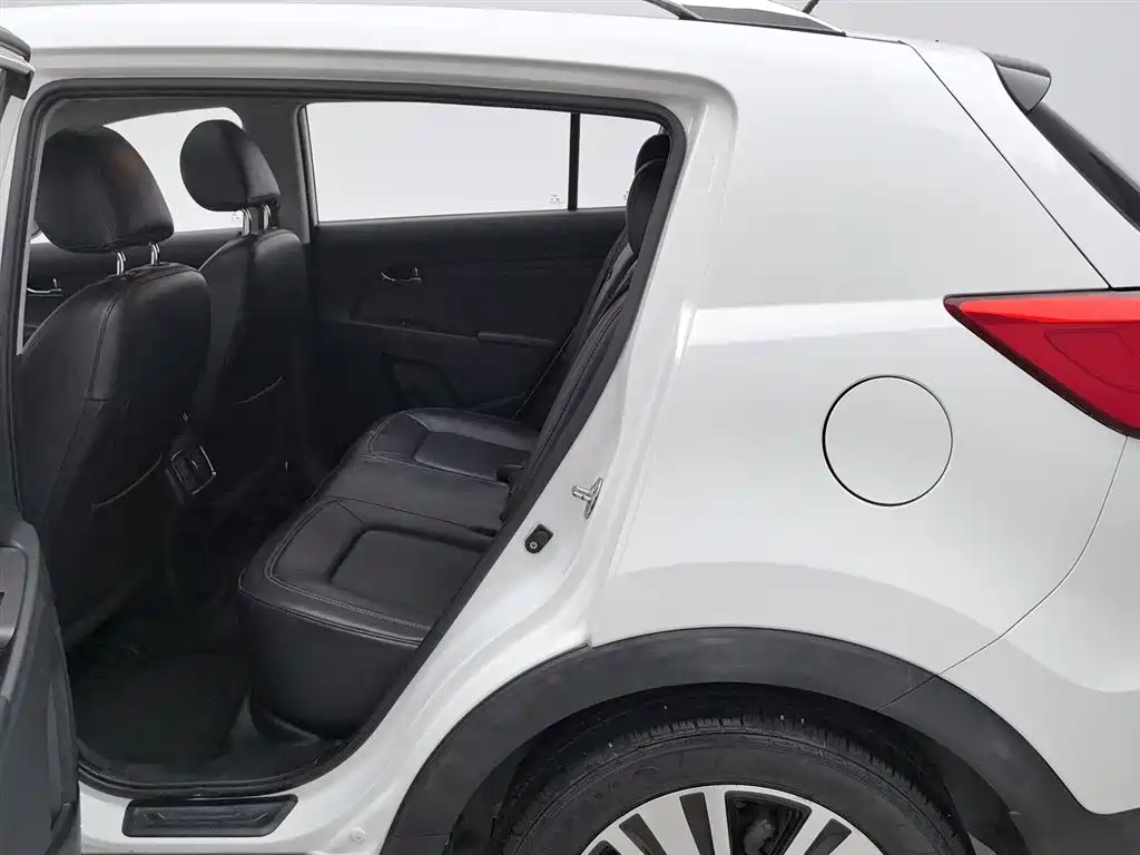 Kia Sportage 2016 — фото 15