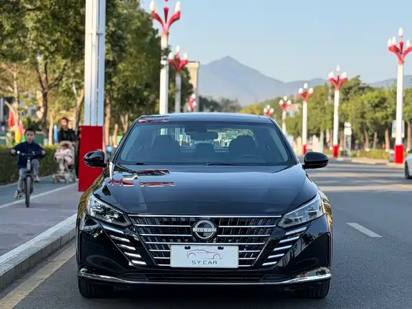 Nissan Teana 2023