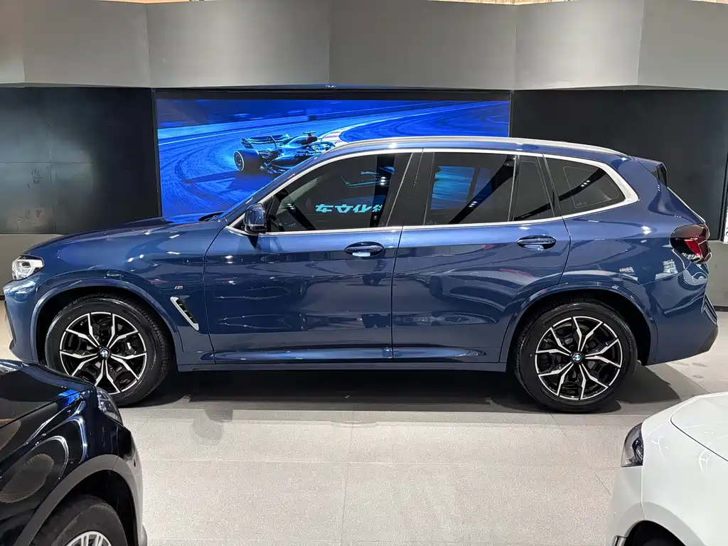 BMW X3 2022 — фото 3