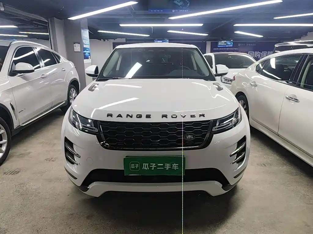 Land Rover Evoque 2022 — фото 3