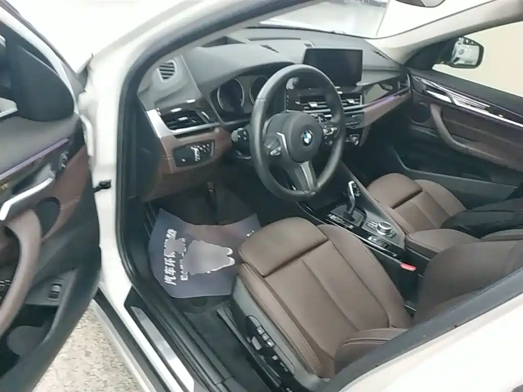 BMW X1 2020 — фото 15