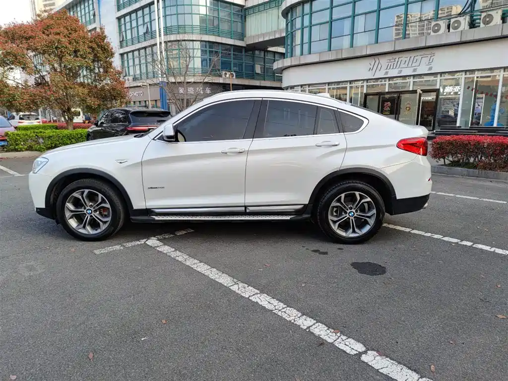 BMW X4 2016 — фото 14