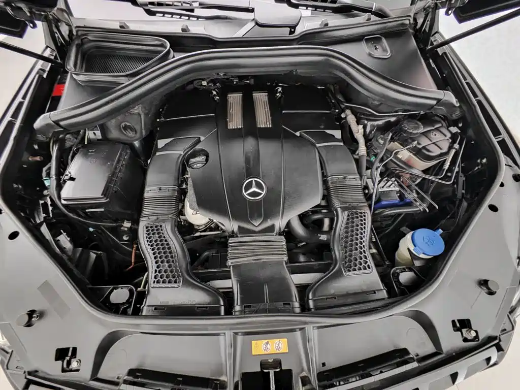 Mercedes-Benz M-Class 2015