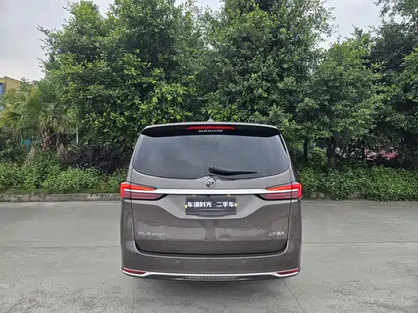 Buick GL8 2021