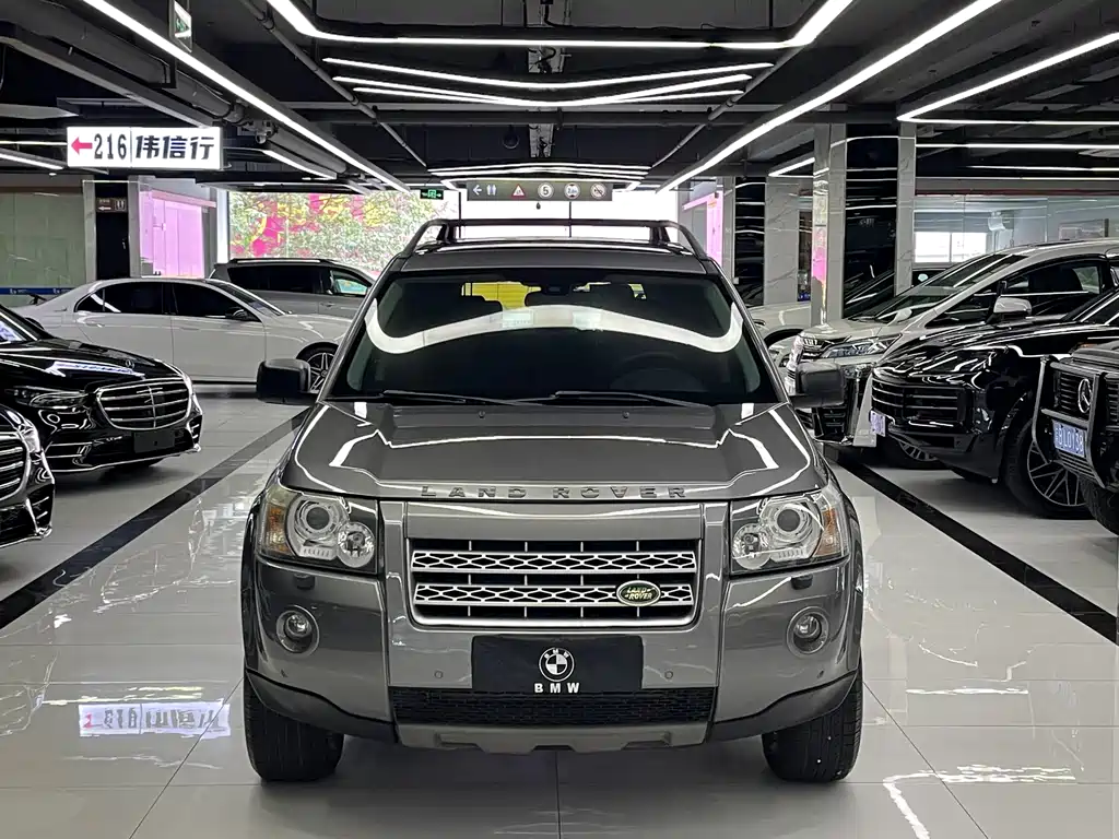 Land Rover Freelander 2 2010 — фото 2