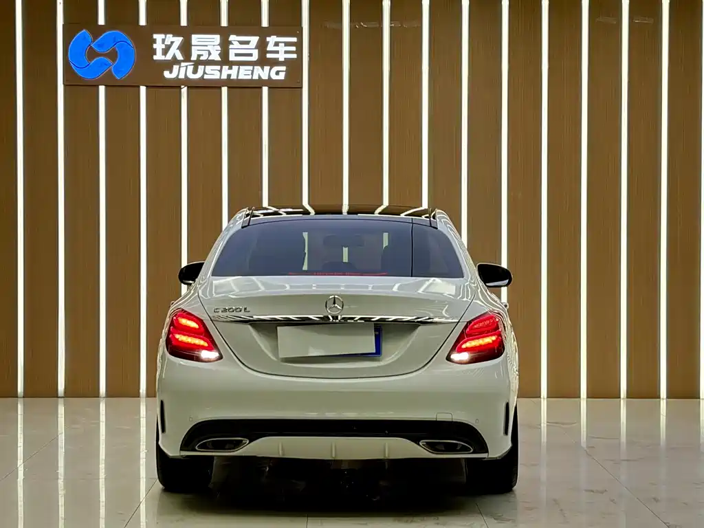 Mercedes-Benz C-Class 2016 — фото 10