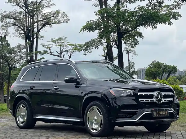 Mercedes-Benz GLS 2021