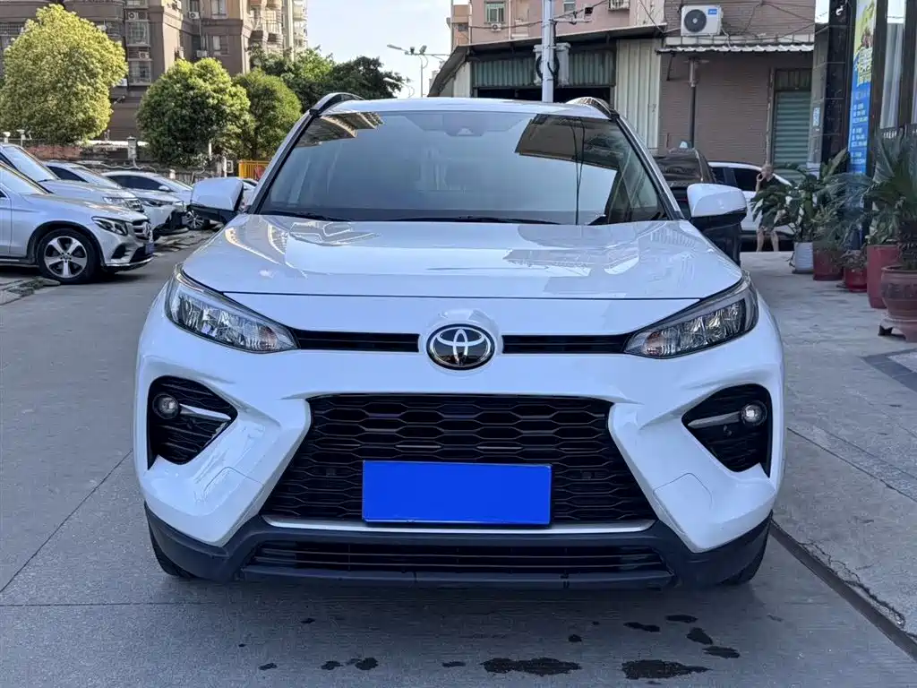 Toyota Wildlander 2021 — фото 2