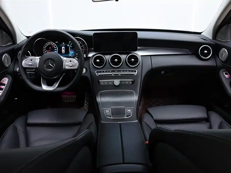 Mercedes-Benz C-Class 2020 — фото 26