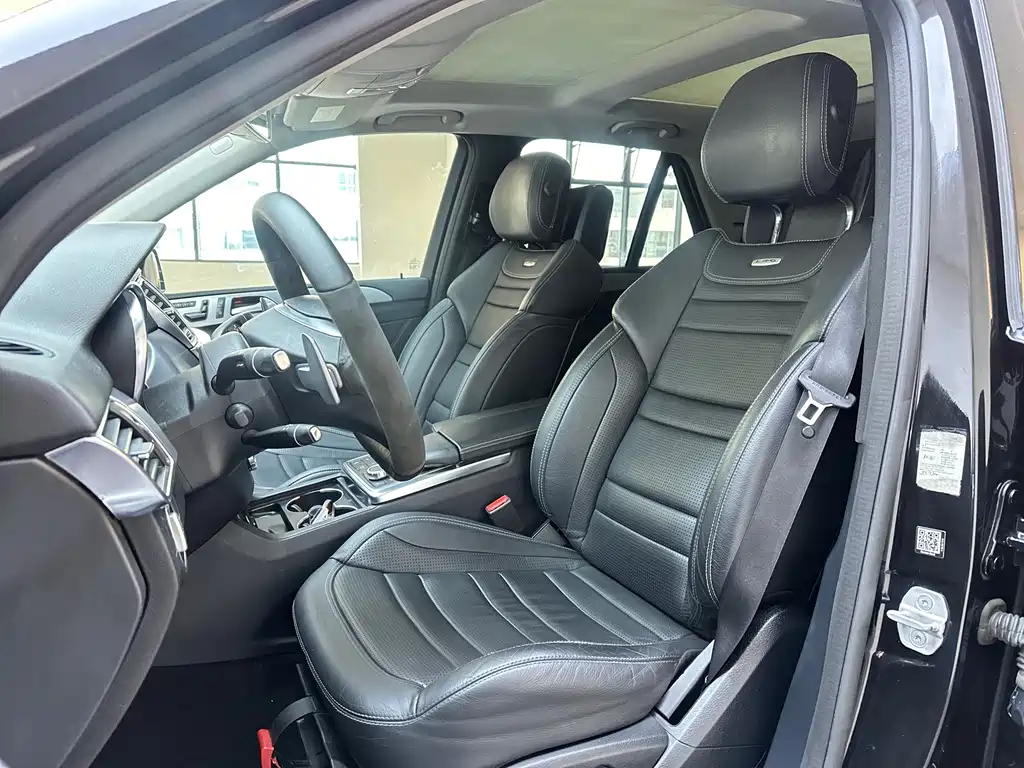 Mercedes-Benz M-Class AMG 2015 — фото 10