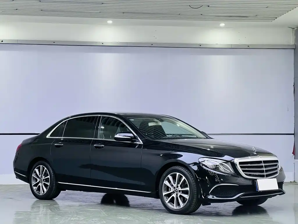 Mercedes-Benz E-Class 2020 — фото 3