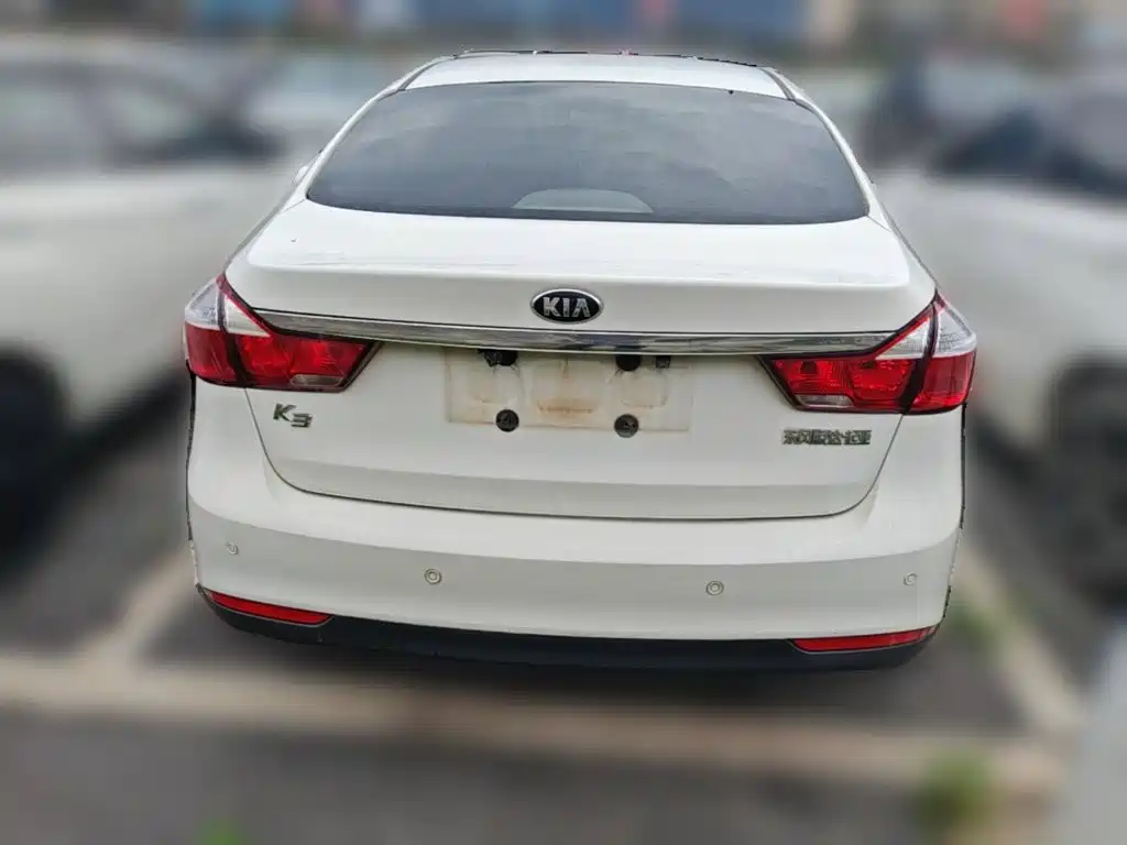 Kia K3 2018 — фото 10