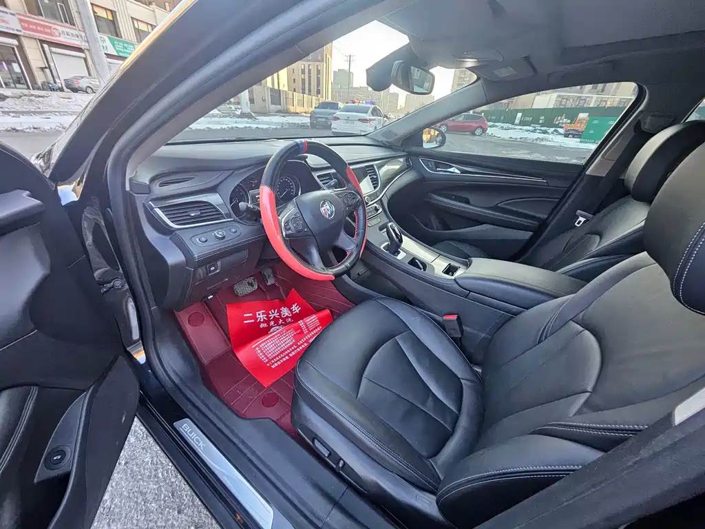 Buick LaCrosse 2019 — фото 8