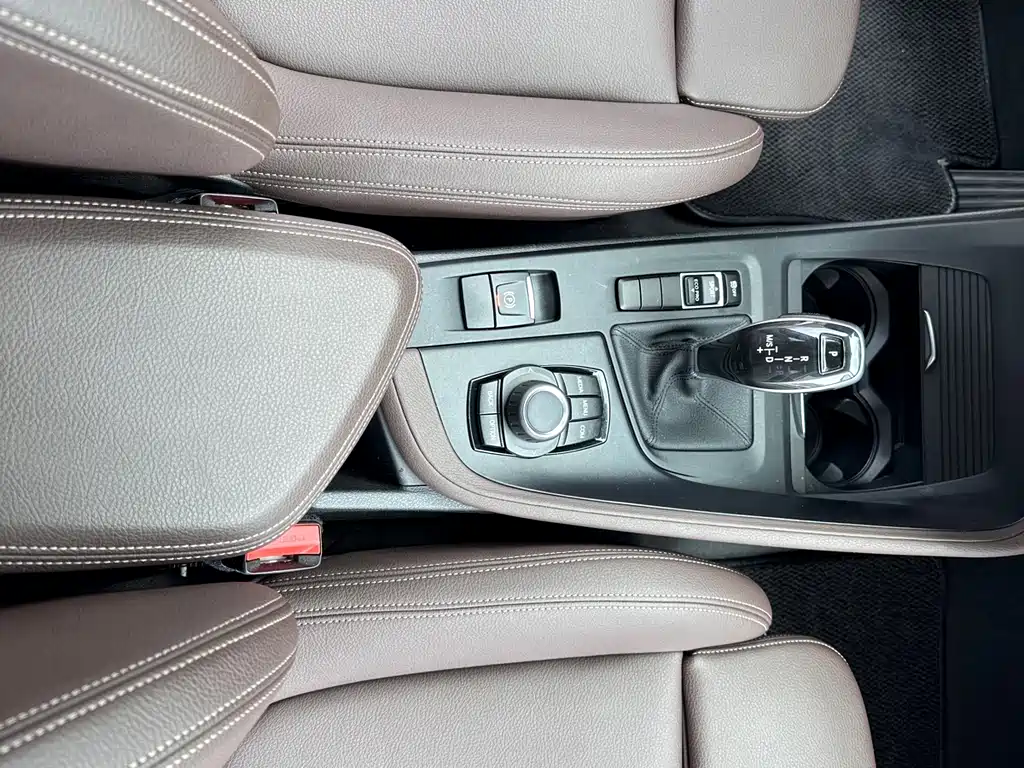 BMW X1 2020 — фото 13